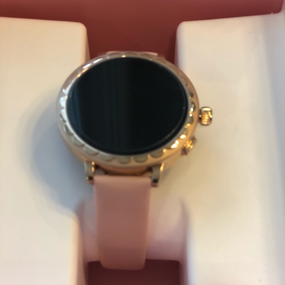 Kate Spade Scallop Smartwatch main image 4